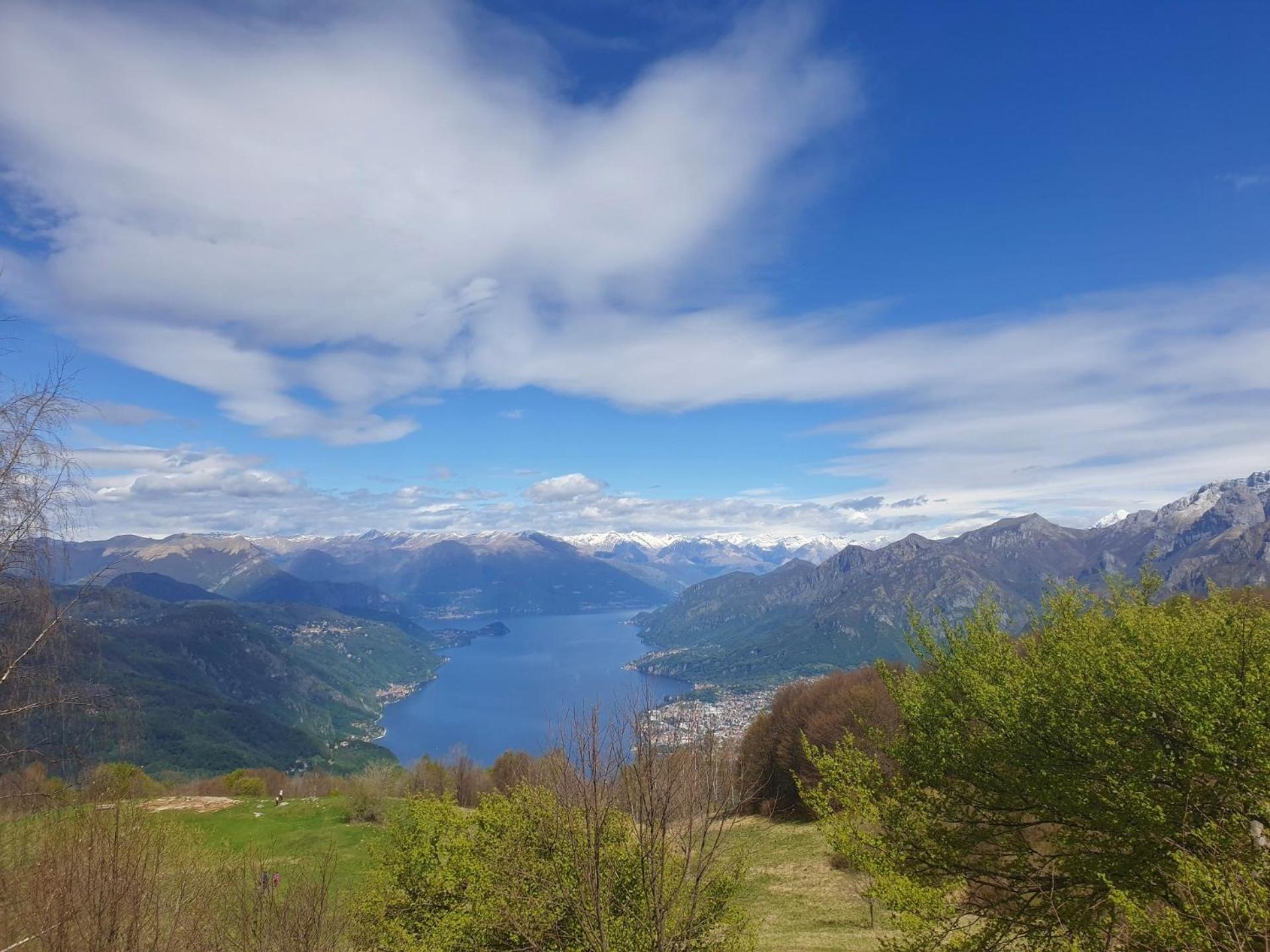 Casa Vacanza La Terrazza Valbrona Kültér fotó